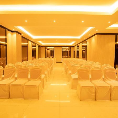 Hotel Mars Classic Chennai Extérieur photo